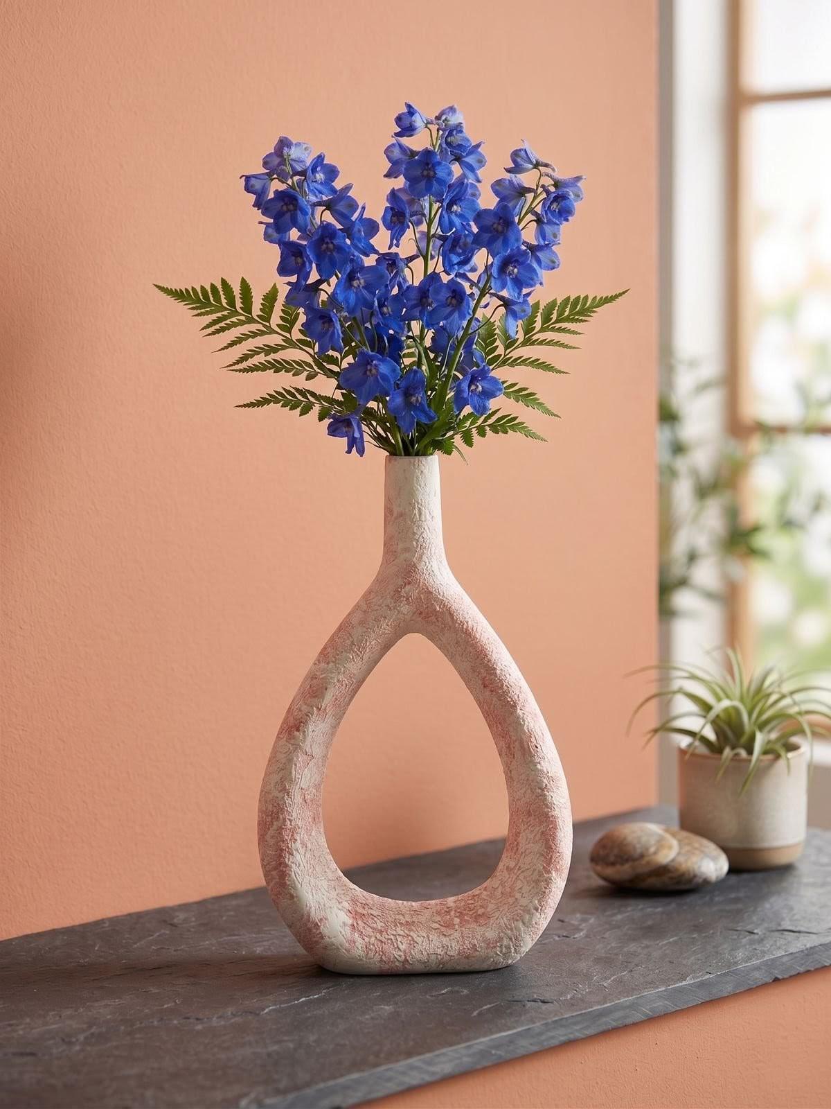 Modern Boho Ceramic Flower Vase – Handcrafted Decorative Home Decor