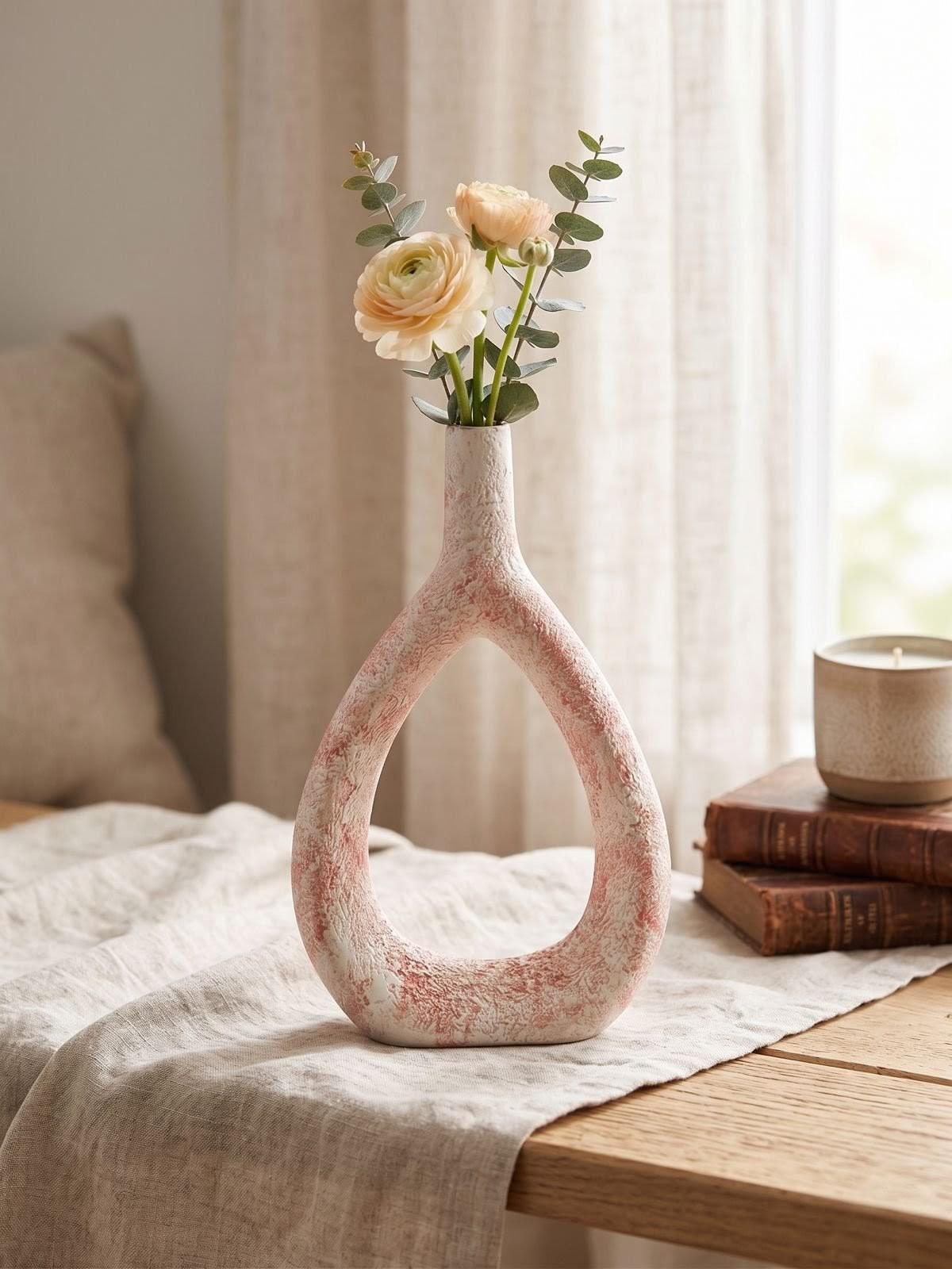 Modern Boho Ceramic Flower Vase – Handcrafted Decorative Home Decor