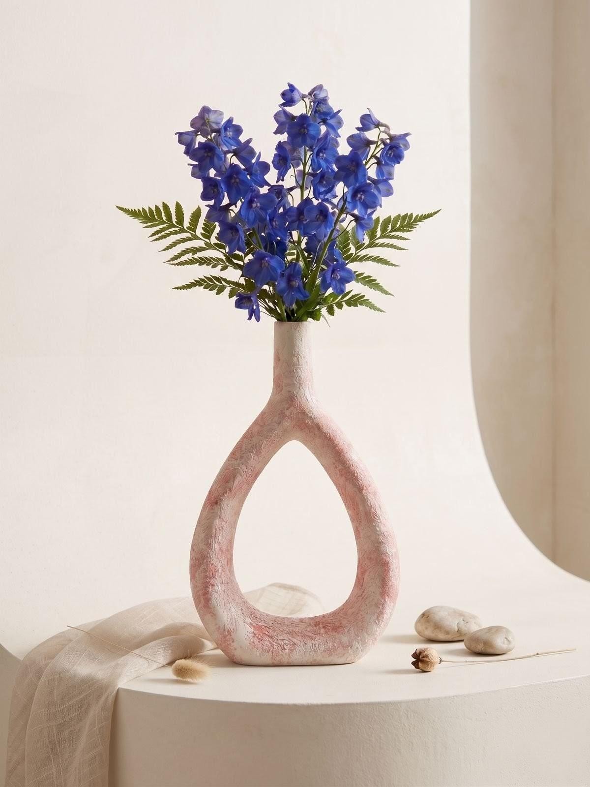 Modern Boho Ceramic Flower Vase – Handcrafted Decorative Home Decor